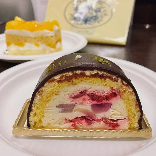 スーリィ・ラ・セーヌ - サブ画像1