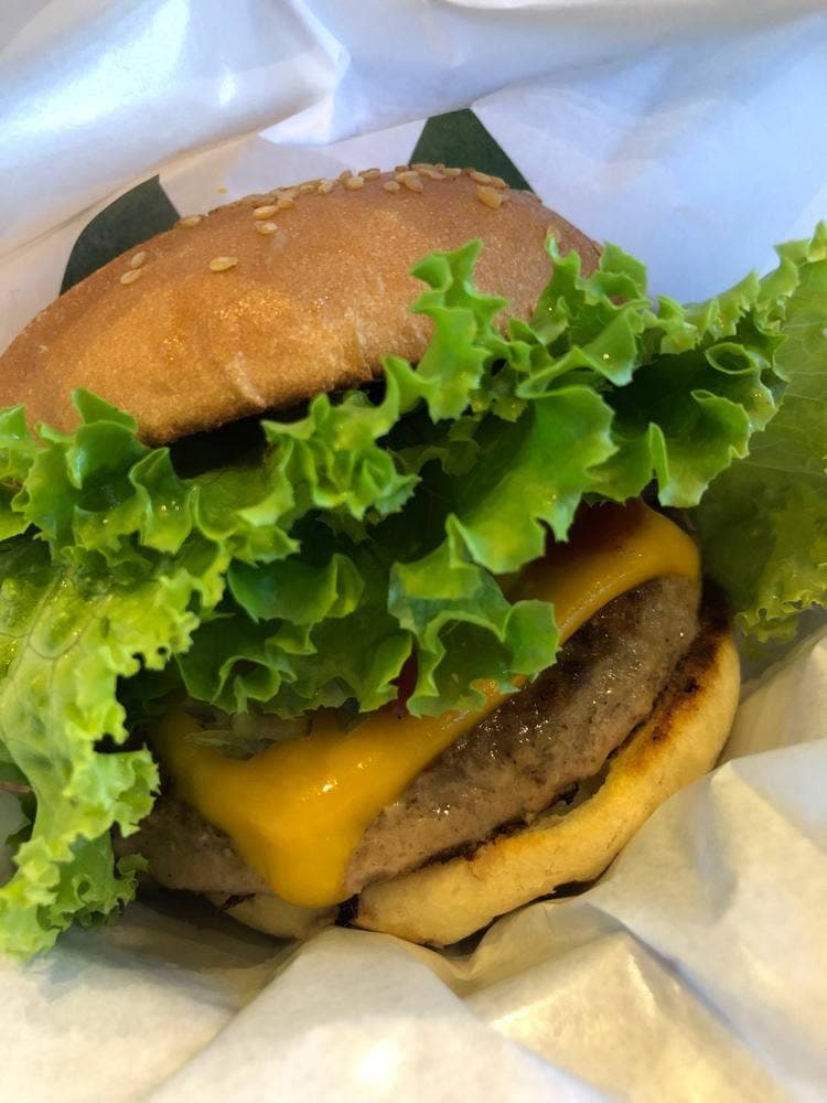 フレッシュネスバーガー JR西宮駅前店