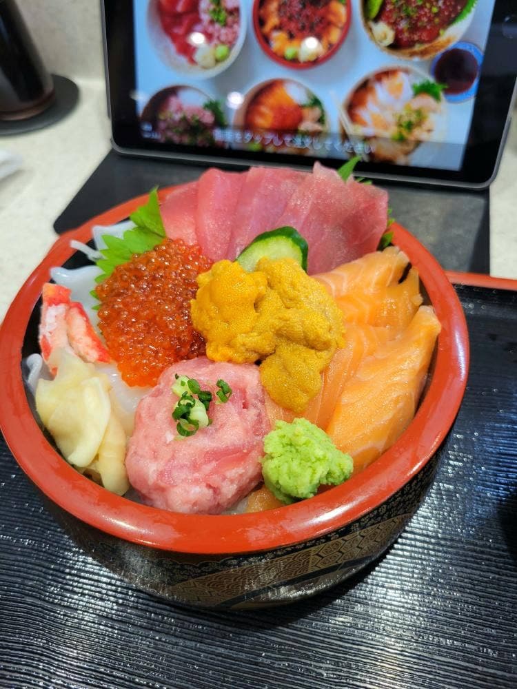まぐろ亭