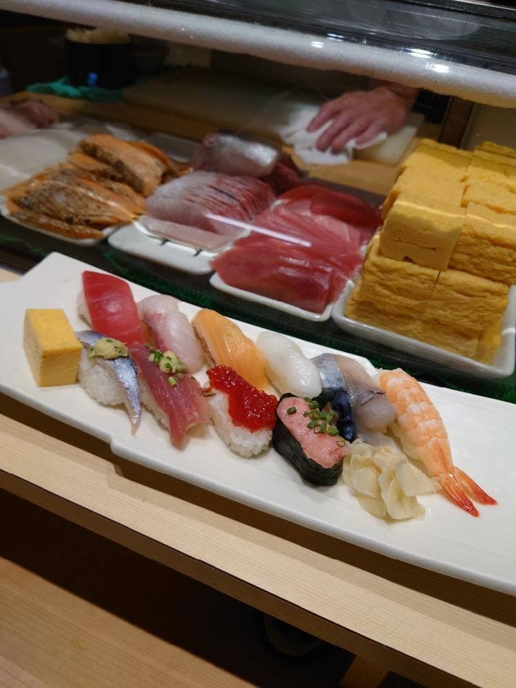 寿司 魚がし日本一 大手町グランキューブ店