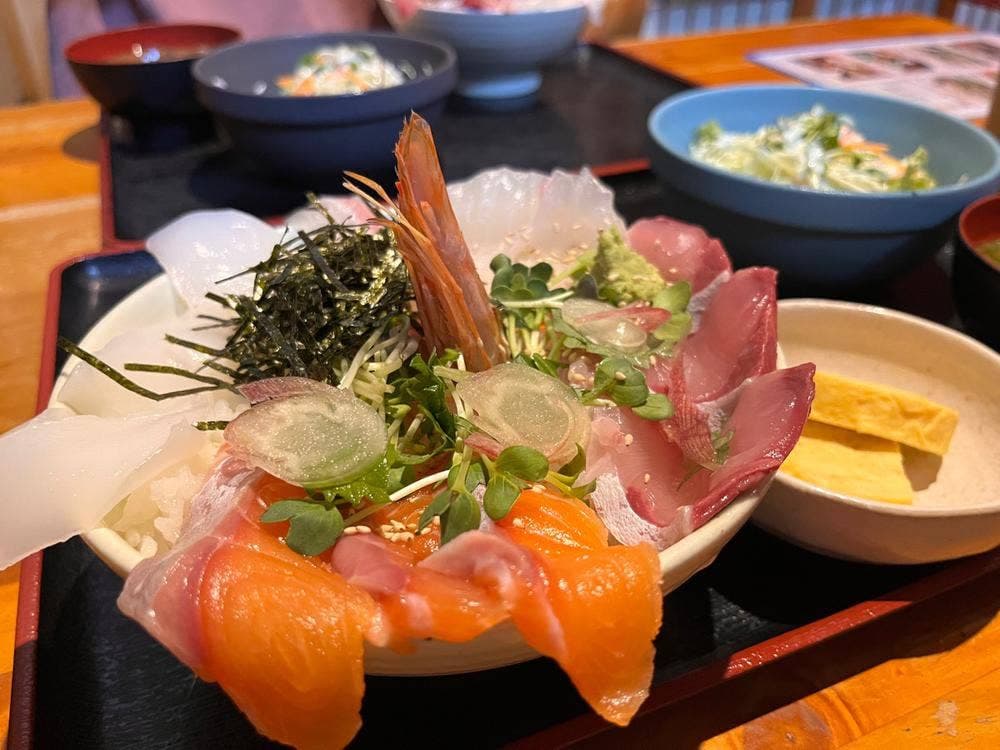 お食事処 至亭