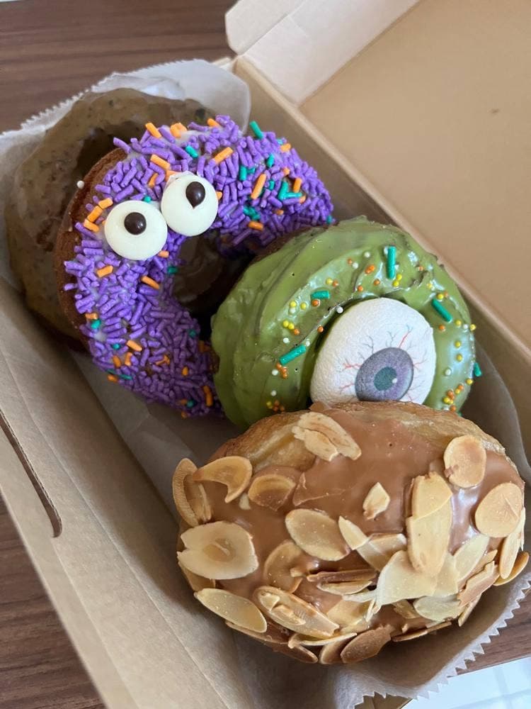 BARROW DOUGHNUTS