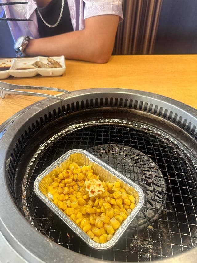 焼肉きんぐ 尼崎長洲店 - サブ画像1