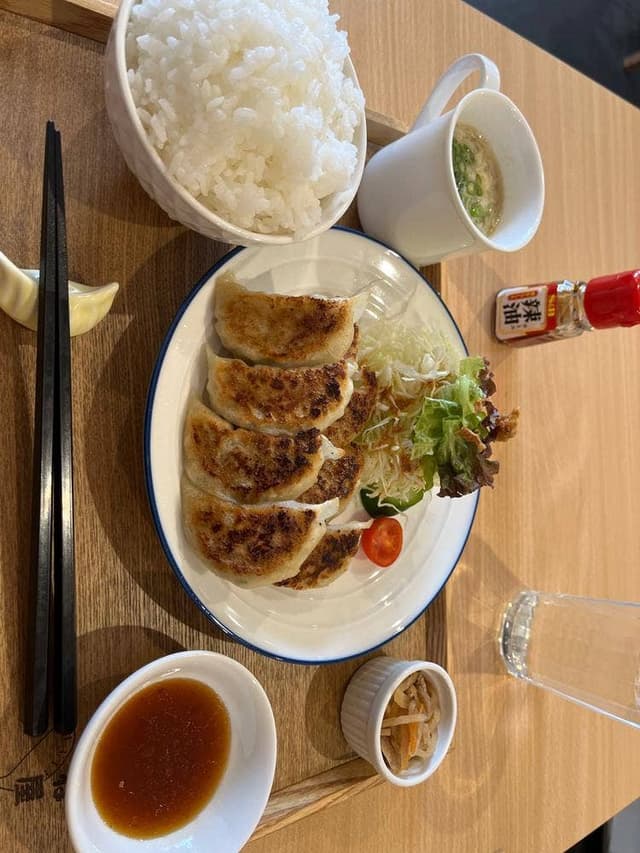 博多餃子工房 たね屋 - サブ画像1