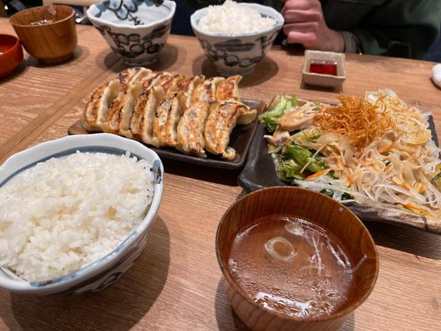肉汁餃子のダンダダン 名駅三丁目店 - サブ画像1