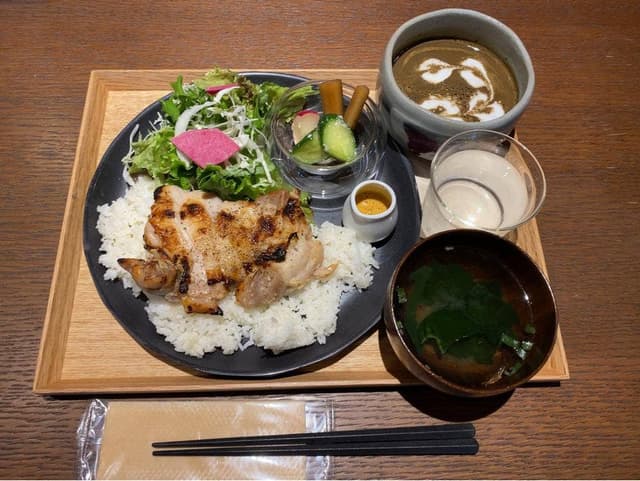 JOHNSON'S TEA LOUNGE - サブ画像1