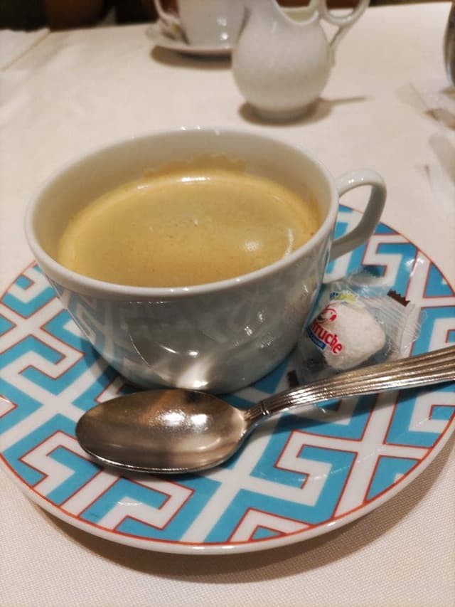 阪急うめだ本店 マイセン カフェ - サブ画像1