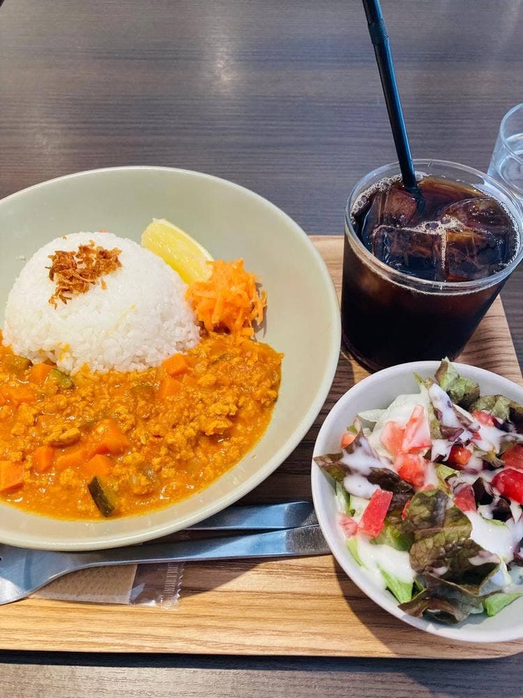 WHIZ CAFE