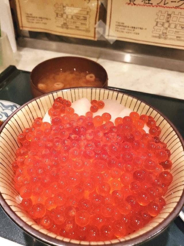 ぺりーのいくら丼 - サブ画像3