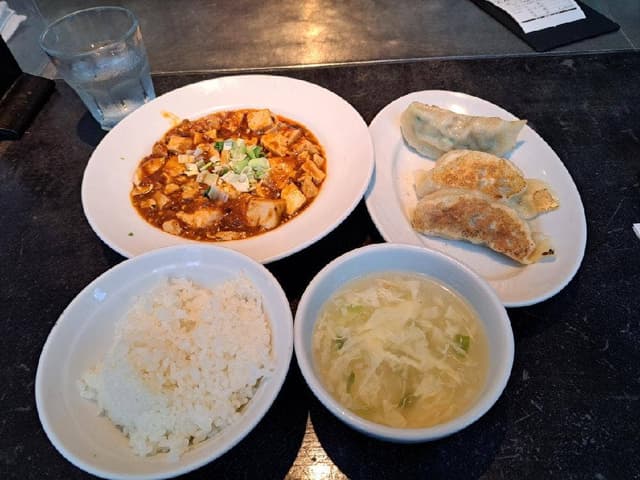 人人人 東京ビルTOKIA店 - サブ画像3