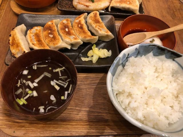 肉汁餃子のダンダダン 西葛西店 - サブ画像2