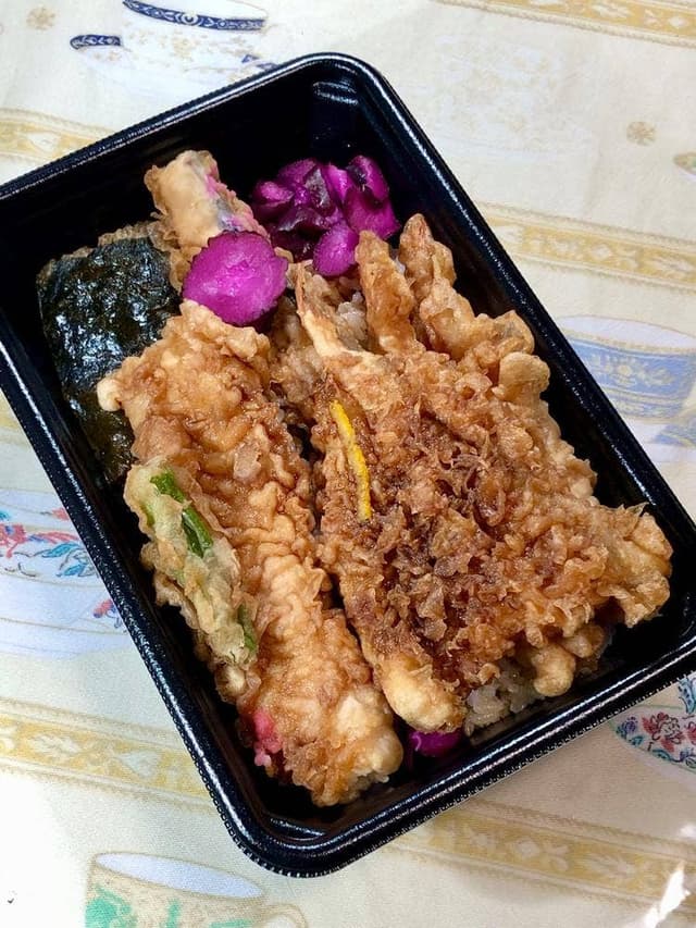日本橋 天丼 天むす 金子半之助 エキュート赤羽店 - サブ画像1