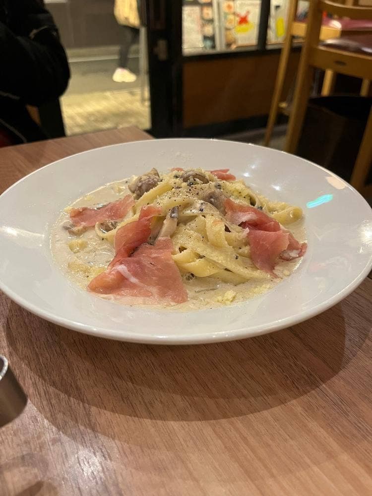 PASTA HOUSE Eni