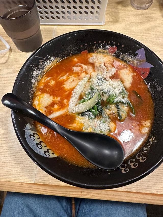 元祖トマトラーメン 三味 キャナルシティ博多ラーメンスタジアム店 - サブ画像1