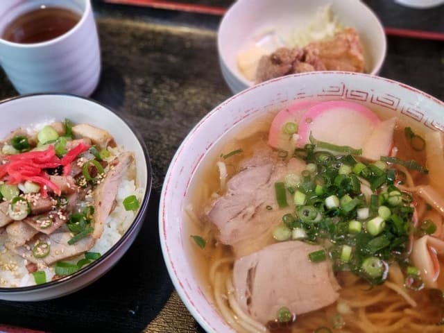 名代中華そば 山金 新見店 - サブ画像2