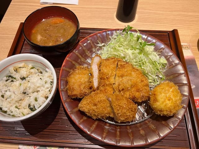 とんかつかつひろ 中小田井店 - サブ画像1