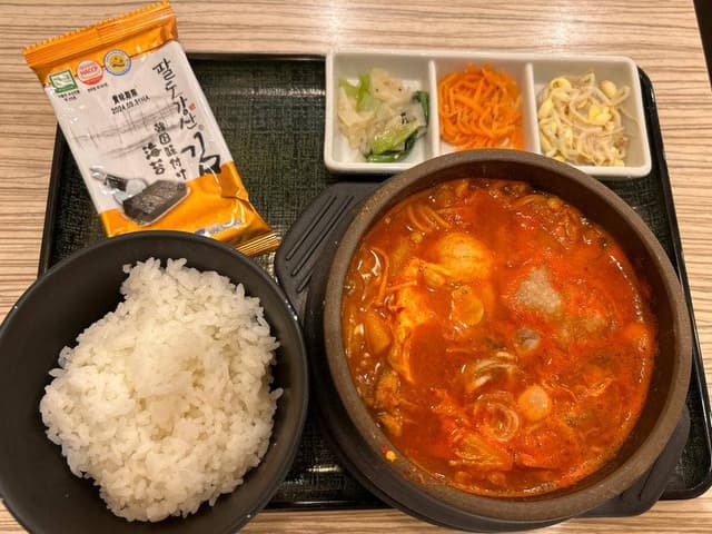 東京純豆腐 新宿店 - サブ画像1