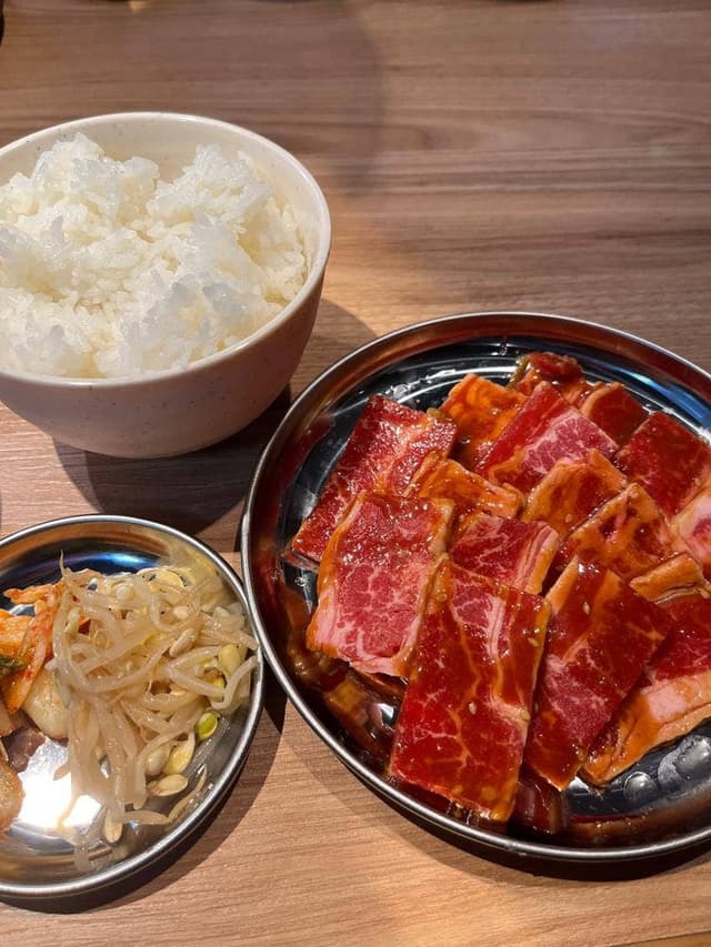まるよし精肉店 - サブ画像2