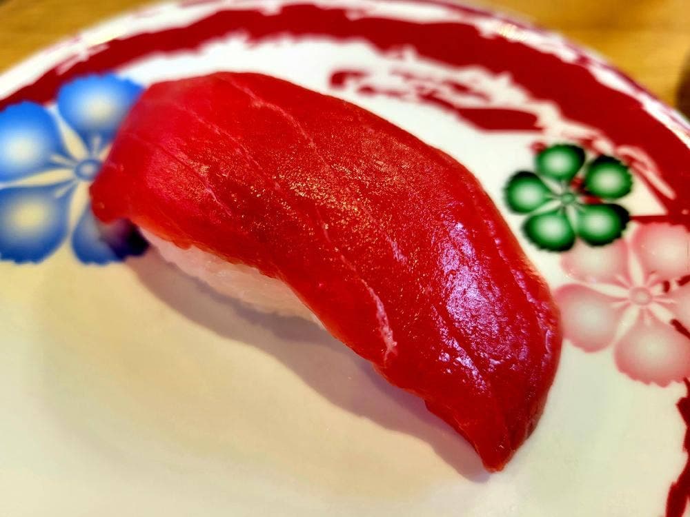 寿司ダイニングここも春日店