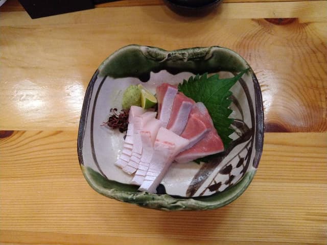 骨付鳥と鮮魚 シロクマ食堂 - サブ画像2