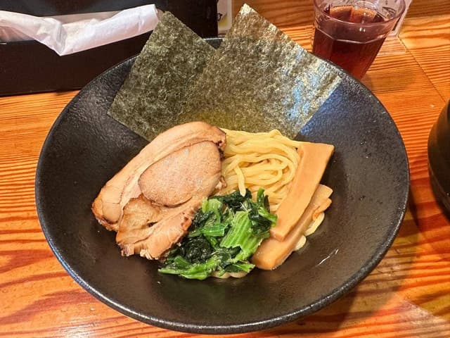 恵比寿 らぁ麺屋 つなぎ - サブ画像2