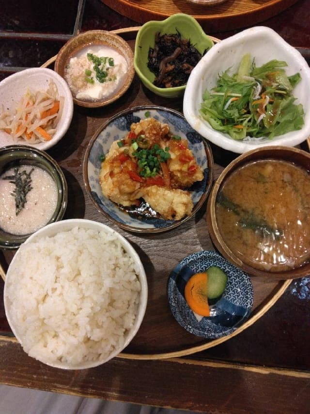 八百屋とごはん うらや福島店 - サブ画像3