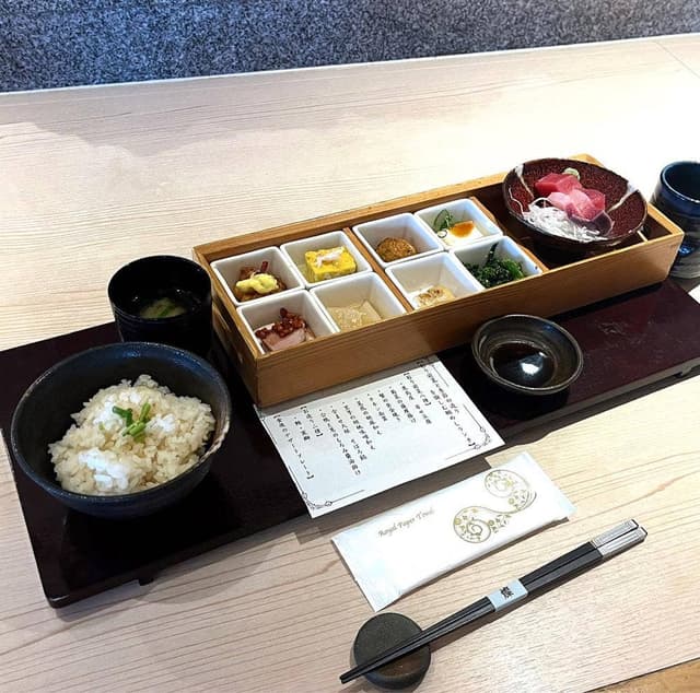ダイナミックキッチン＆バー 燦 神戸店 - サブ画像1