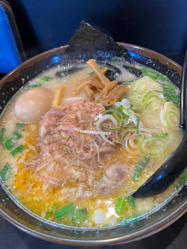 つるおか家 本店