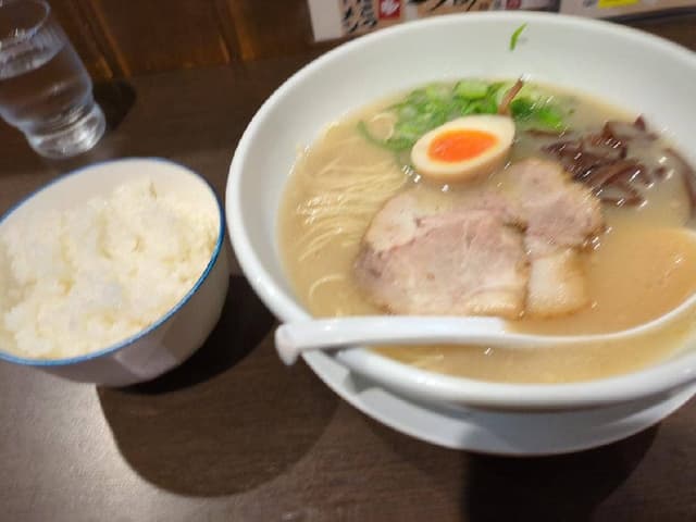 麺屋うまか 近江八幡店 - サブ画像1