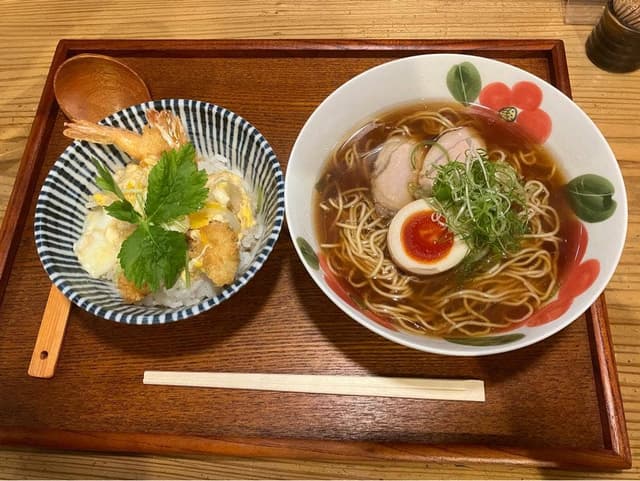 醤油専門 麺屋カワマル 野田阪神店 - サブ画像1