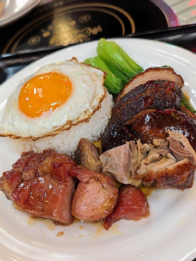 香港火鍋専門店 鴻運 高田馬場