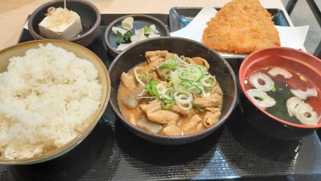 ゆで太郎 もつ次郎 赤羽橋店 - サブ画像1