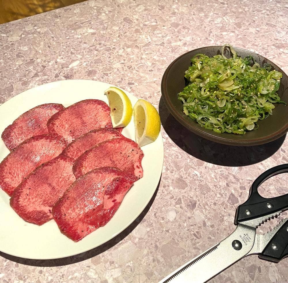 伏見焼肉 うし連れ