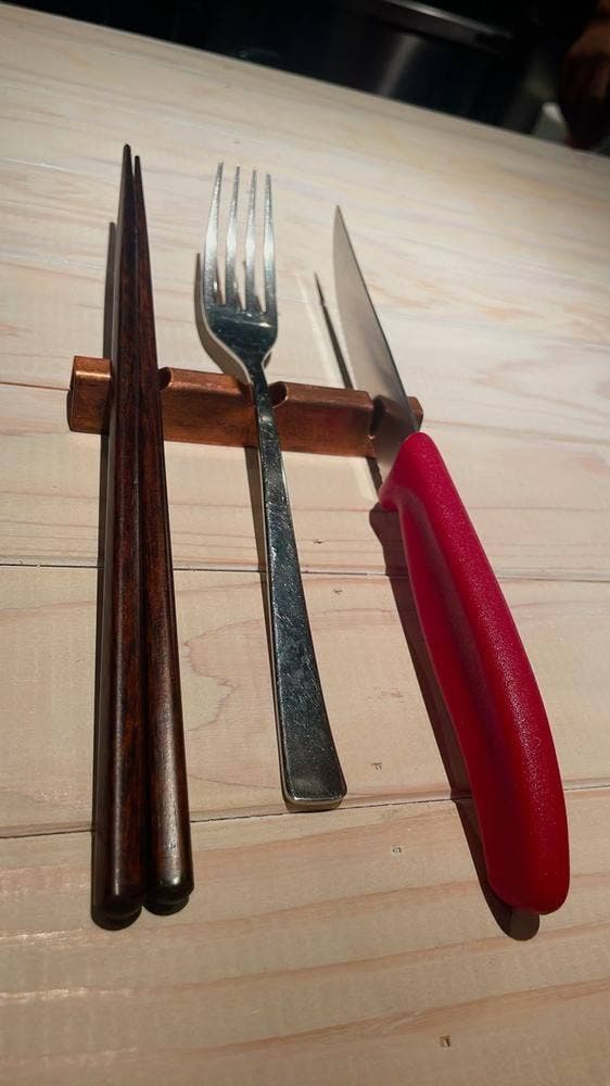 コントルノ食堂