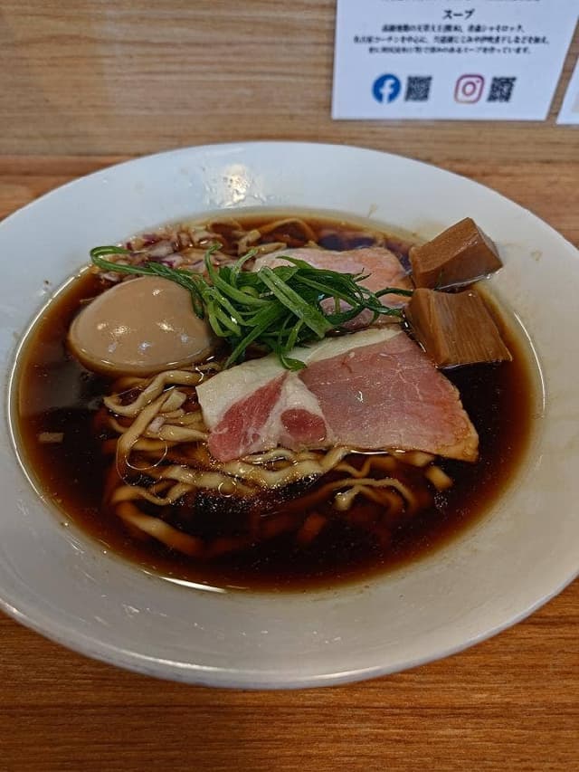 麺屋 でこぼこ - サブ画像2