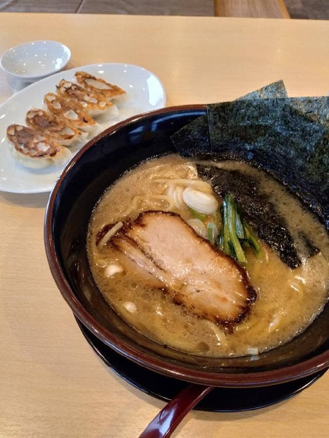 麺屋 達 掛尾店 - サブ画像1