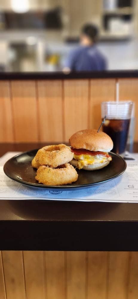 ダグズ・バーガー 宮古島本店 - サブ画像3