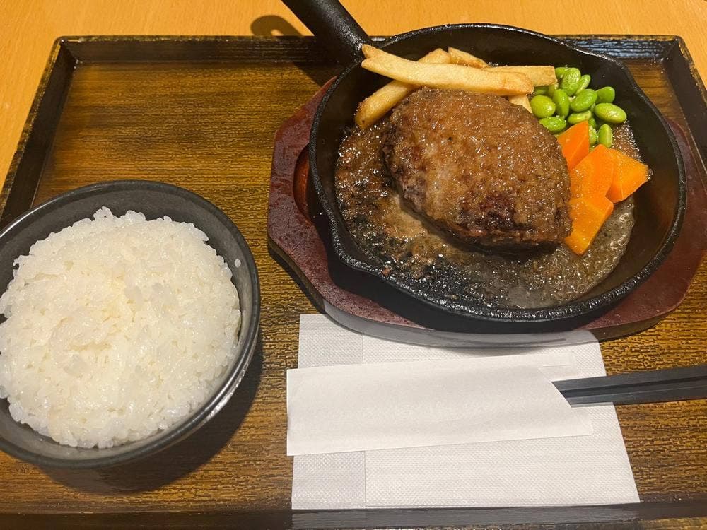 カフェレストラングランシャリオ