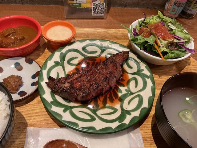 新宿焼肉 牛たんの檸檬 - サブ画像1