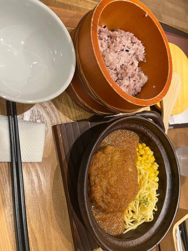 ハンバーグ2910 KITTE博多店 - サブ画像1