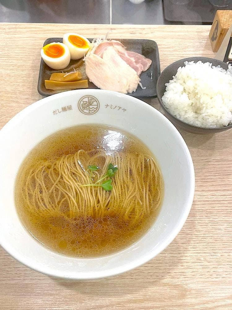 だし麺屋 ニシノアヤ