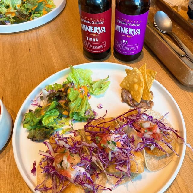 CIELITO LINDO BAR AND GRILL - サブ画像3