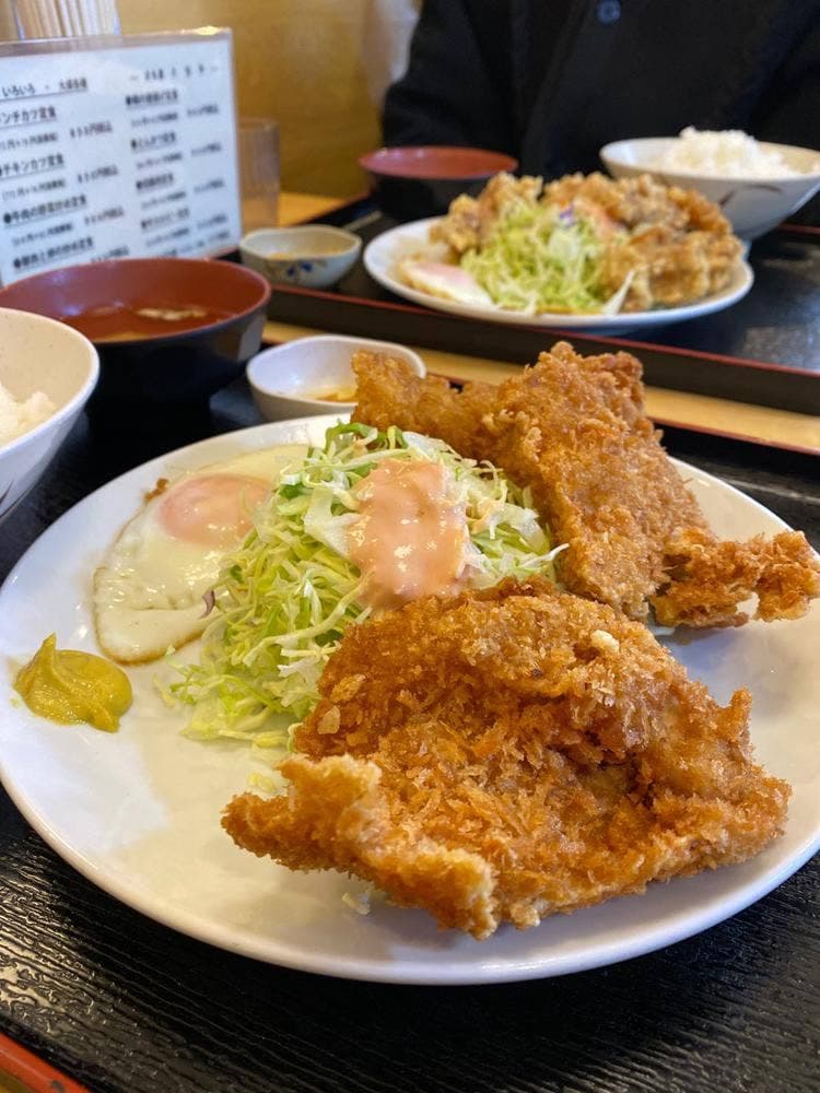 定食屋 六宝亭