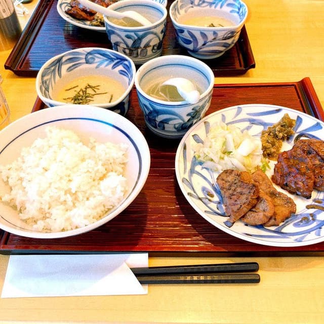 牛たんと和牛焼き 青葉 小田急町田店 - サブ画像2
