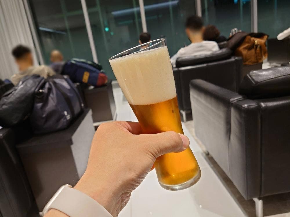 ラウンジひまわり