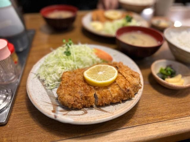 とんかついちかわ - サブ画像3