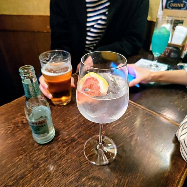 82 ALE HOUSE 新宿西口大ガード店 - サブ画像1