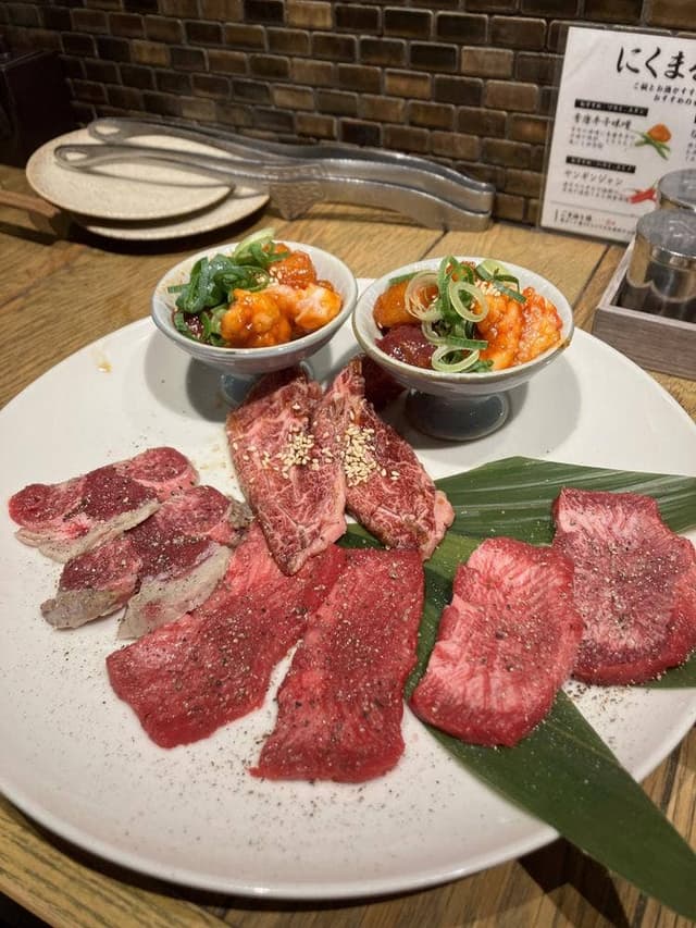 焼肉酒場 にくまる 春吉店 - サブ画像2