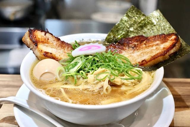 焼豚中華そば 啜る - サブ画像3