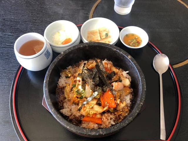 韓国家庭料理 佳牛味 - サブ画像1